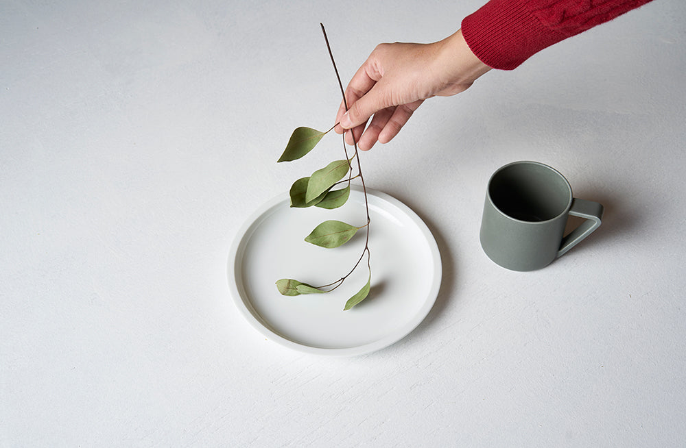 2016/ Teruhiro Yanagihara Plate 200