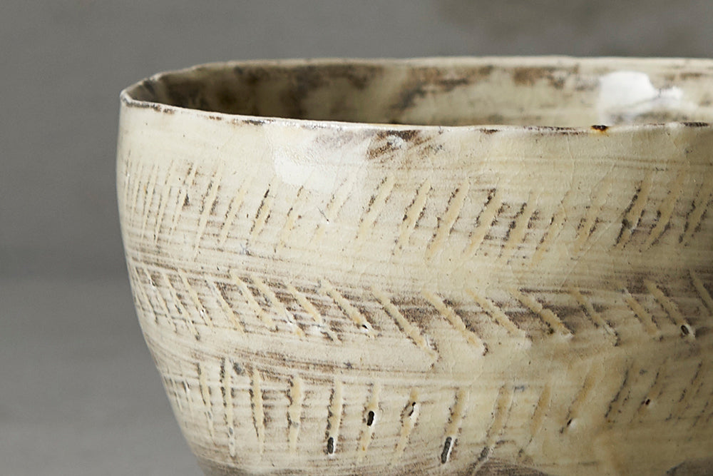 コーヒーのうつわ Hakeme - 刷毛目碗 by Hiromu Nagato